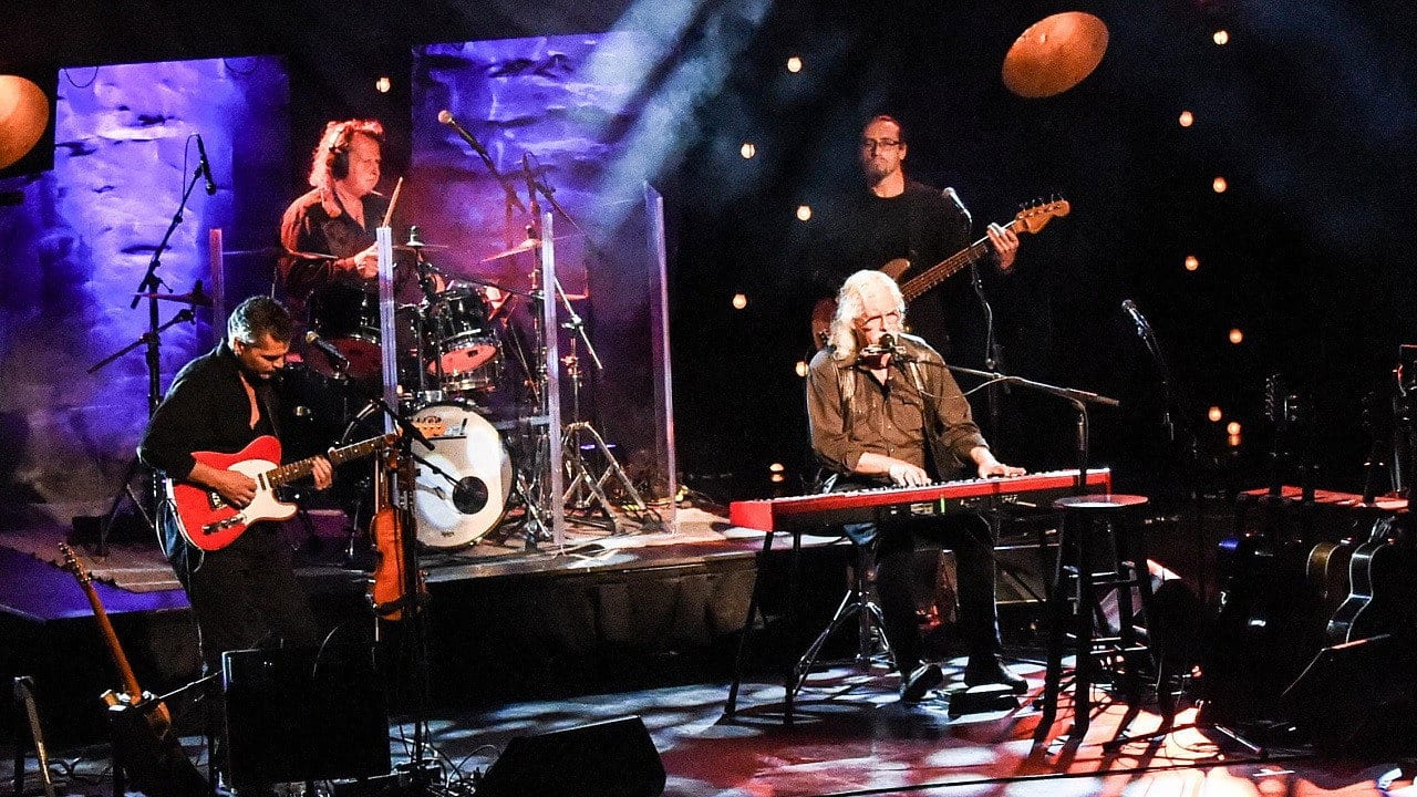 Дивитися фільм Arlo Guthrie - Alice’s Restaurant 50th Anniversary Concert With Arlo Guthrie 2015 онлайн Дивитися фільм Arlo Guthrie - Alice’s Restaurant 50th Anniversary Concert With Arlo Guthrie 2015 онлайн