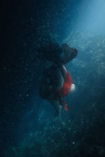 Дивитися фільм Niñas escarlata 2026 онлайн Дивитися фільм Niñas escarlata 2026 онлайн