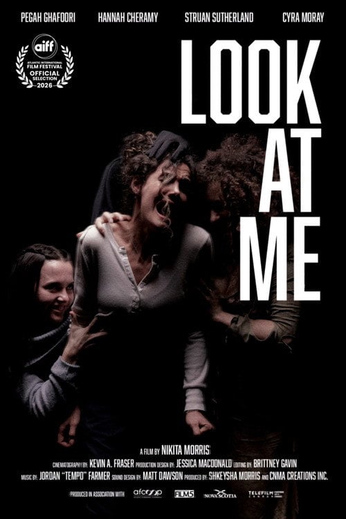 Дивитися фільм Look At Me! 2026 онлайн